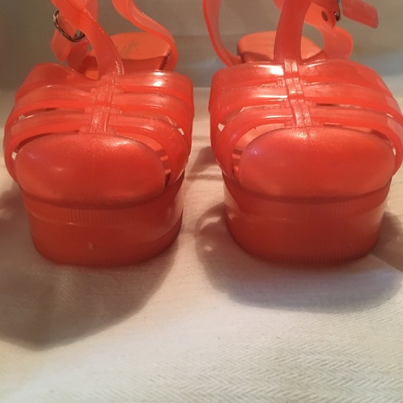 VTG 90's platform jellies. - Picture 2 of 6